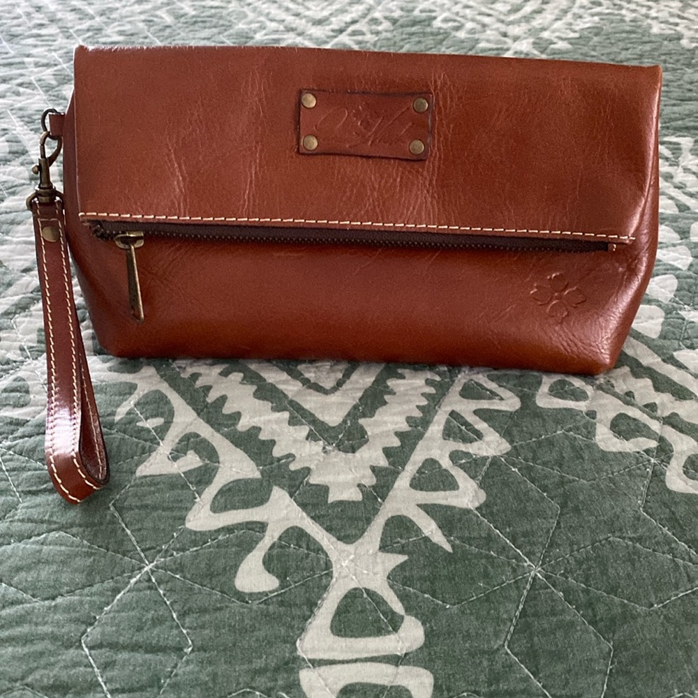 Patricia Nash Valerie Fold Over Wristlet